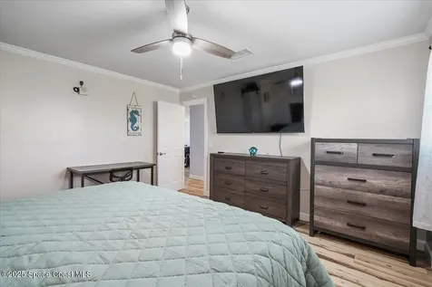 513&515 Ronnie Drive Indian Harbour Beach FL 32937