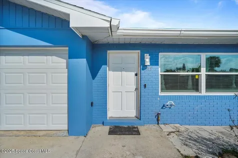 513&515 Ronnie Drive Indian Harbour Beach FL 32937