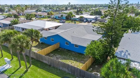 513&515 Ronnie Drive Indian Harbour Beach FL 32937