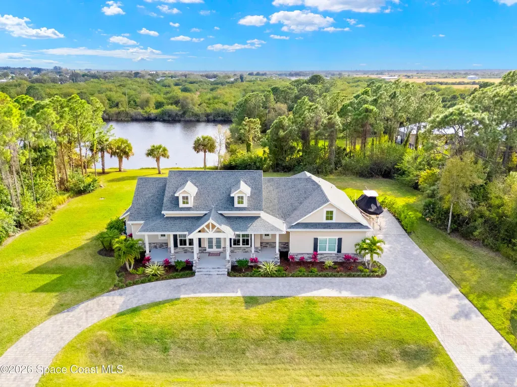 7035 Indian River Boulevard Grant FL 32949