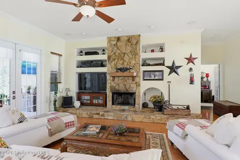 5696 Cypress Creek Drive Grant FL 32949