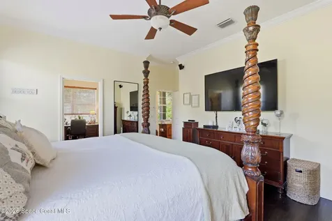 5696 Cypress Creek Drive Grant FL 32949