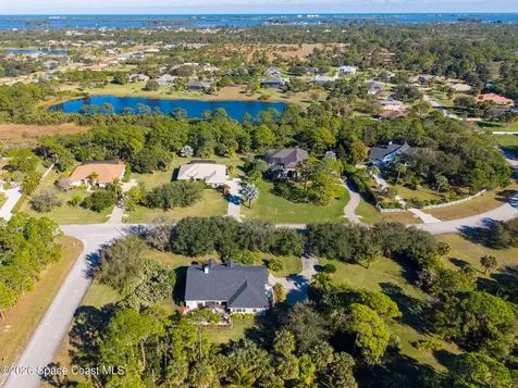 5696 Cypress Creek Drive Grant FL 32949