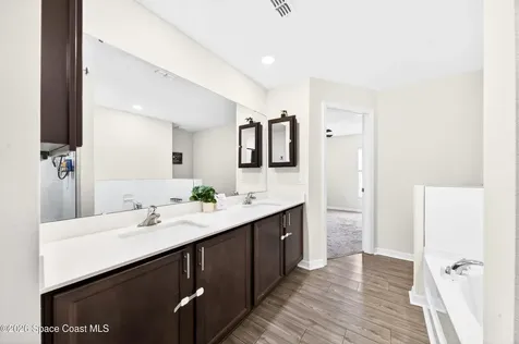 733 Walmsley Street SW Palm Bay FL 32908