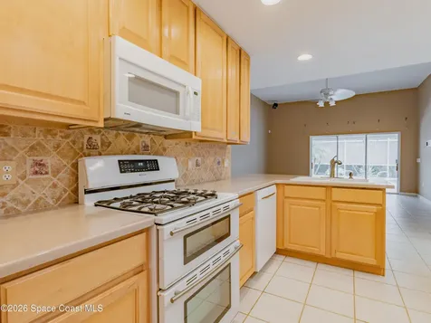 4407 Montreaux Avenue Melbourne FL 32934
