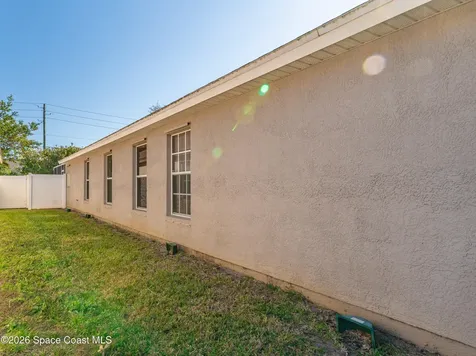 4407 Montreaux Avenue Melbourne FL 32934