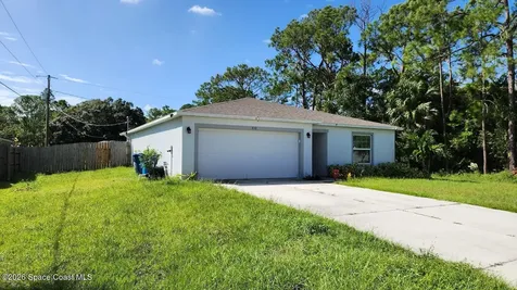 832 Sorrel Street NW Palm Bay FL 32907