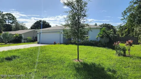 832 Sorrel Street NW Palm Bay FL 32907