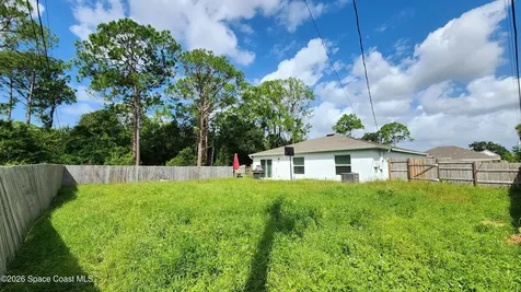 832 Sorrel Street NW Palm Bay FL 32907