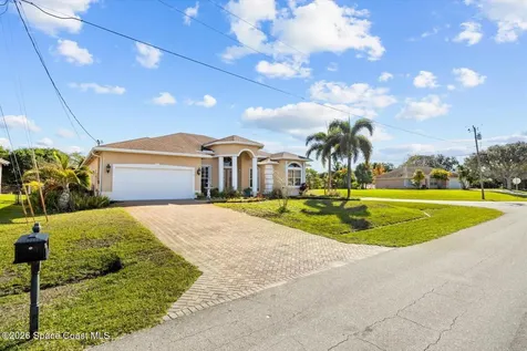 111 SW Ladybug Drive Port St. Lucie FL 34953