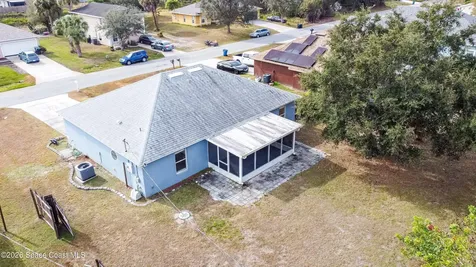 753 Starland Street SE Palm Bay FL 32909