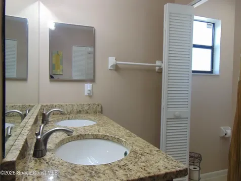 1136 Lamplighter Drive NW Palm Bay FL 32907