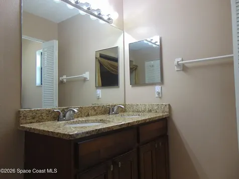 1136 Lamplighter Drive NW Palm Bay FL 32907