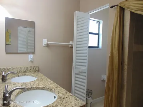 1136 Lamplighter Drive NW Palm Bay FL 32907
