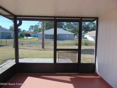 1136 Lamplighter Drive NW Palm Bay FL 32907