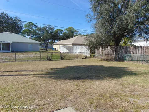 1136 Lamplighter Drive NW Palm Bay FL 32907