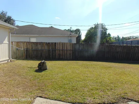 1136 Lamplighter Drive NW Palm Bay FL 32907