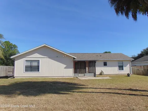 1136 Lamplighter Drive NW Palm Bay FL 32907