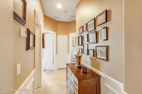 426 Gardendale Circle SE Palm Bay FL 32909