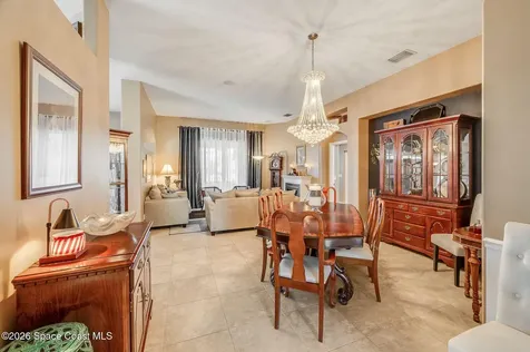 426 Gardendale Circle SE Palm Bay FL 32909