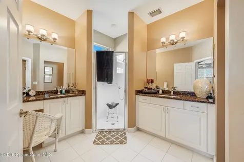 426 Gardendale Circle SE Palm Bay FL 32909