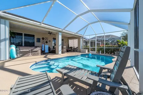 426 Gardendale Circle SE Palm Bay FL 32909