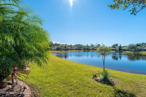 426 Gardendale Circle SE Palm Bay FL 32909
