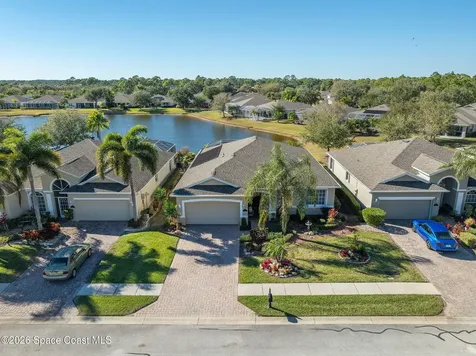426 Gardendale Circle SE Palm Bay FL 32909