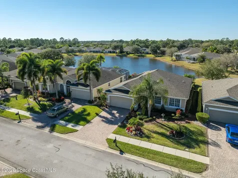 426 Gardendale Circle SE Palm Bay FL 32909