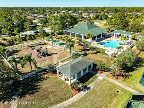 426 Gardendale Circle SE Palm Bay FL 32909