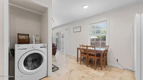 913 S Colonial Court Indian Harbour Beach FL 32937