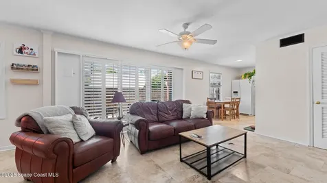 913 S Colonial Court Indian Harbour Beach FL 32937