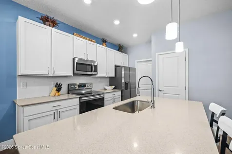 553 Rembrandt Street SE Palm Bay FL 32909
