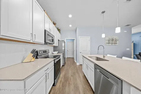 553 Rembrandt Street SE Palm Bay FL 32909