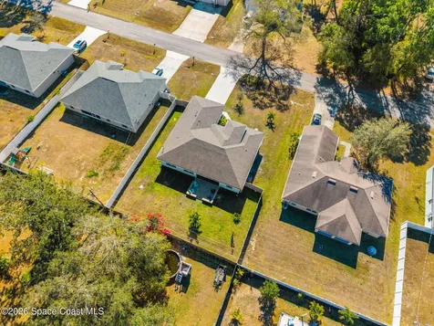 553 Rembrandt Street SE Palm Bay FL 32909