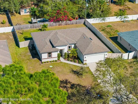 553 Rembrandt Street SE Palm Bay FL 32909