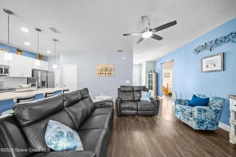 553 Rembrandt Street SE Palm Bay FL 32909