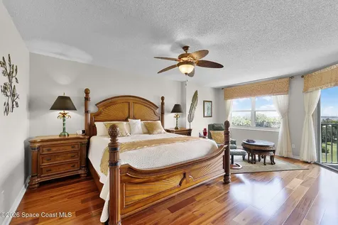 4 Oceans West Boulevard Daytona Beach Shores FL 32118