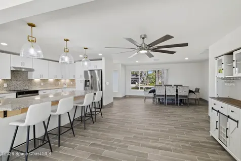 1636 SE 39th Street Cape Coral FL 33904
