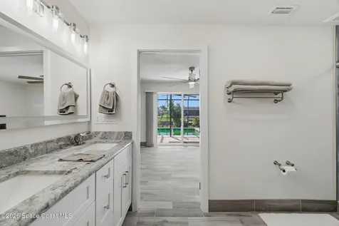 1636 SE 39th Street Cape Coral FL 33904