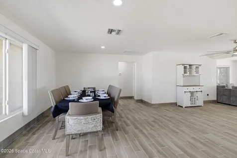 1636 SE 39th Street Cape Coral FL 33904