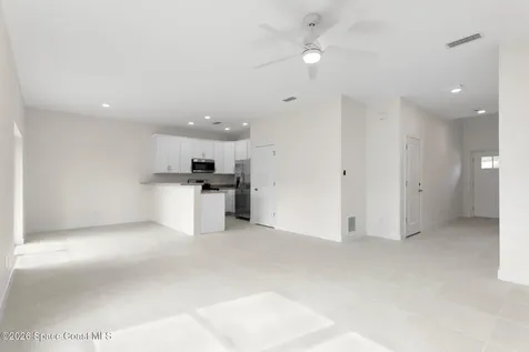 195 Dayton Boulevard Melbourne FL 32904
