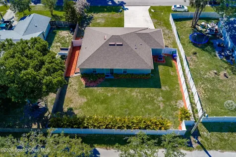 938 Clearmont Street Sebastian FL 32958