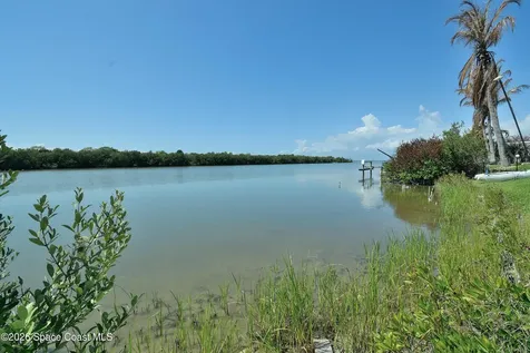 316 Kent Drive Cocoa Beach FL 32931