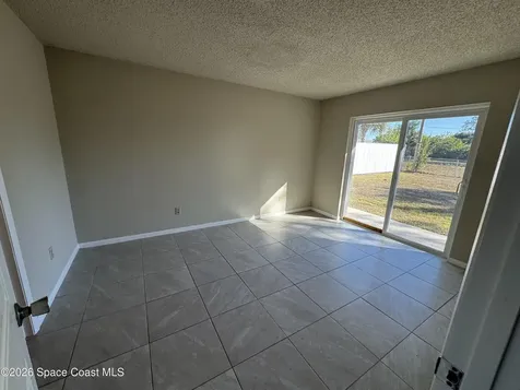 934 Lynbrook Street NW Palm Bay FL 32907