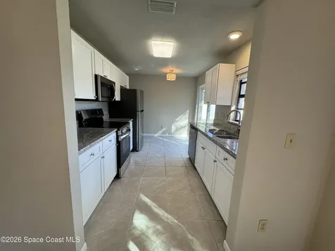 934 Lynbrook Street NW Palm Bay FL 32907