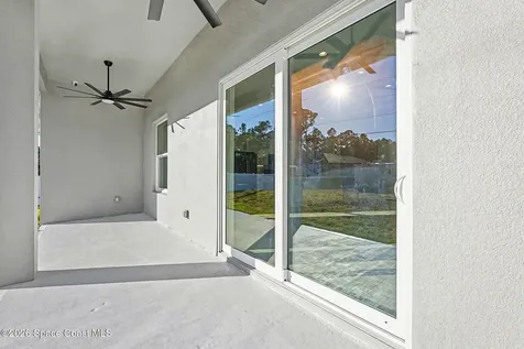 2725 Fields Avenue SE Palm Bay FL 32909