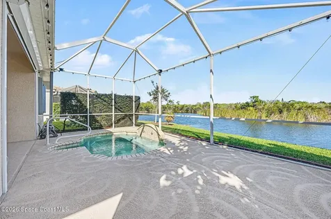811 Glen Abbey Way Melbourne FL 32940