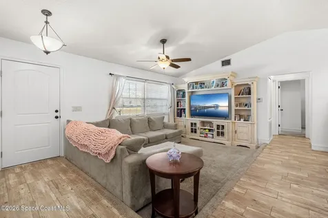 853 Lexington Street NE Palm Bay FL 32907