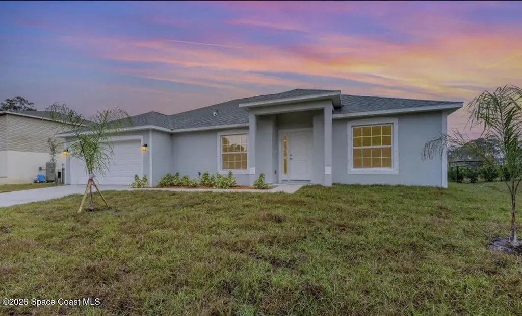 323 Santa Martia Street SW Palm Bay FL 32908